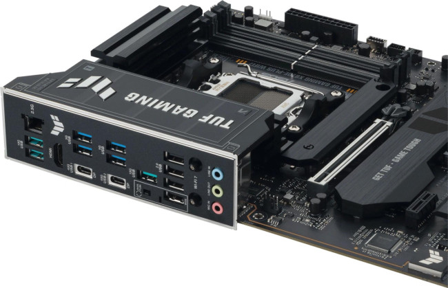Материнская плата ASUS TUF GAMING X870E-PLUS WIFI7 Материнская плата ASUS TUF GAMING X870E-PLUS WIFI7