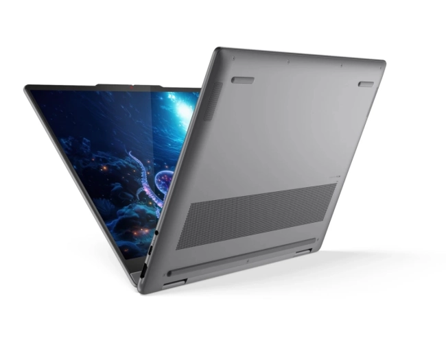 Ноутбук Lenovo 83JQ003GRK