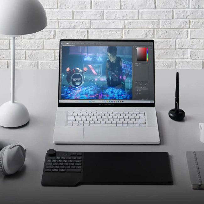 Ноутбук ASUS ROG Zephyrus G16 GA605WI-QR113W (90NR0J92-M00790) Ноутбук ASUS ROG Zephyrus G16 GA605WI-QR113W (90NR0J92-M00790)