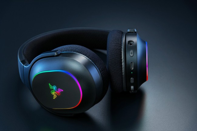Гарнитура Razer Barracuda X Chroma gaming headset Razer RZ04-05220100-R3M1