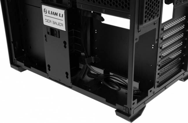 Корпус Lian-Li G99.O11AMX.00 Корпус Lian-Li G99.O11AMX.00
