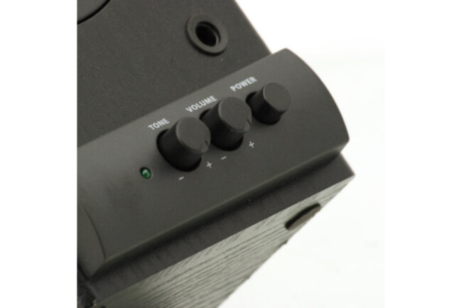 Колонки деревянные АС SPS-609 (10 Вт), чёрный SVEN SPS-609 Black Колонки деревянные АС SPS-609 (10 Вт), чёрный SVEN SPS-609 Black