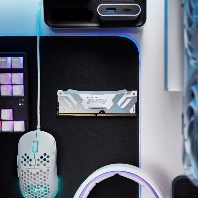 Память оперативная Kingston FURY Renegade KF576C38RWA-16 Память оперативная Kingston FURY Renegade KF576C38RWA-16