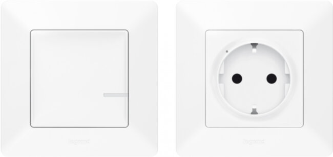 VLN-l БЕЛ Пакет упр.быт.эл-пр. Умная розетка Legrand с дистанционным управлением серия Valena Life with NETATMO, Цвет Белый. Готовое решение для управления бытовыми электроприборами. Состоит: Умная розетка с заземлением, 16А, 230В + Умный беспроводной 1-к