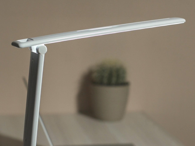 Светильник настольный светодиодный СТАРТ  CT62 белый Светильник настольный светодиодный СТАРТ CT62 белый