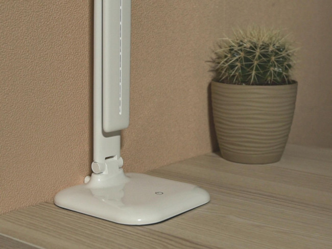 Светильник настольный светодиодный СТАРТ  CT62 белый Светильник настольный светодиодный СТАРТ CT62 белый